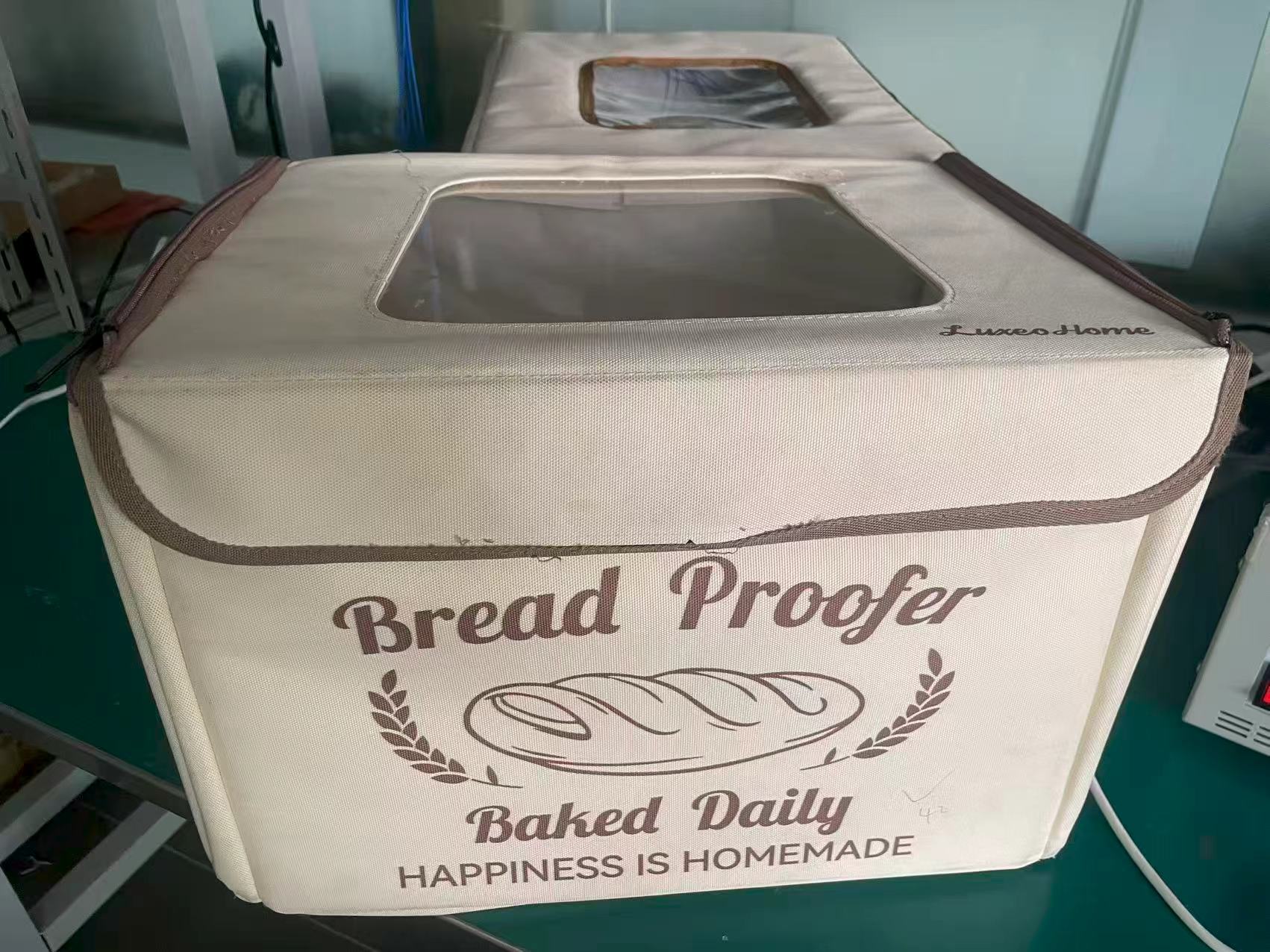 Folding bread proofing box